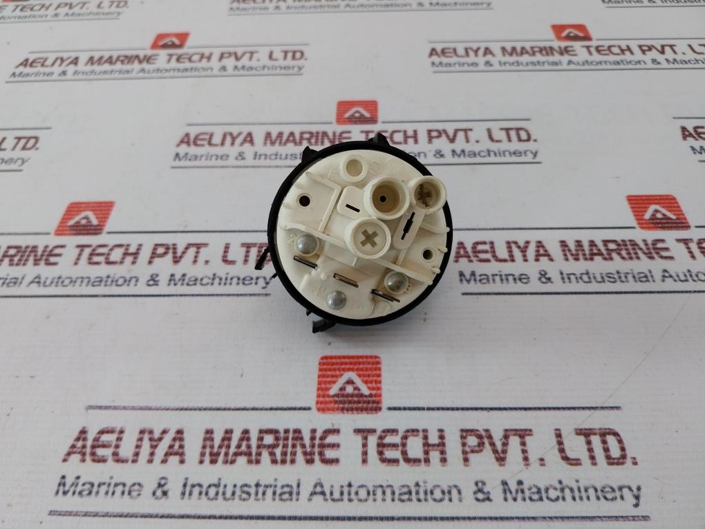 Elbi Type 760 Pressure Switch E-11/45