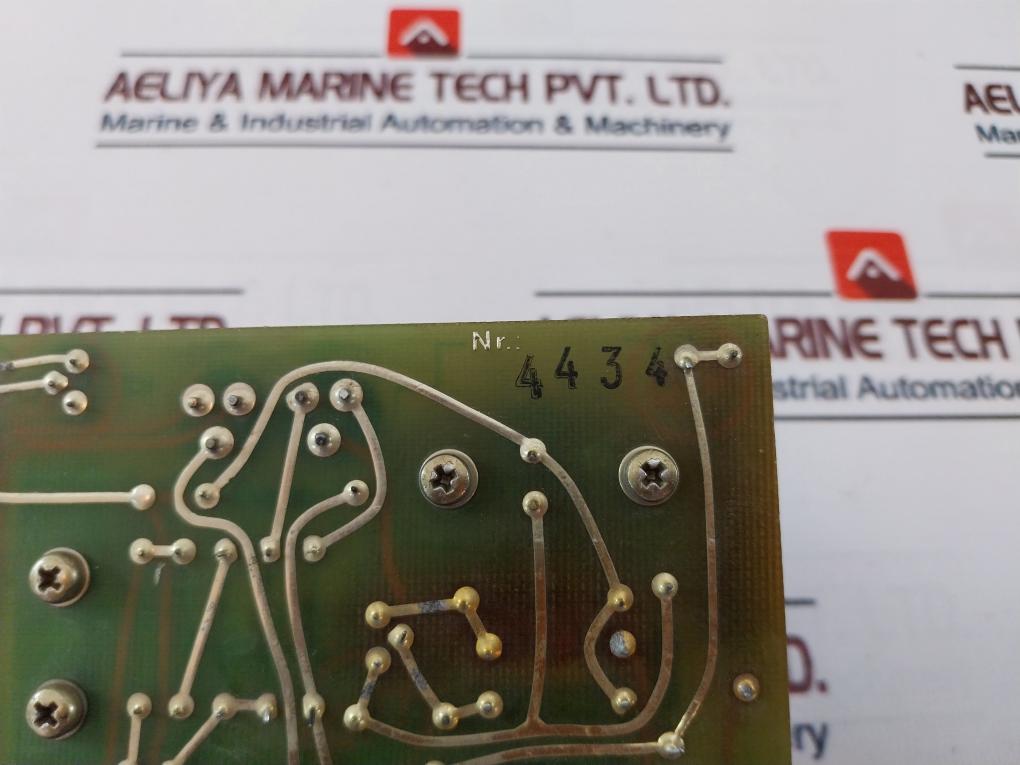 Elco 7022 Printed Circuit Board 139-73A