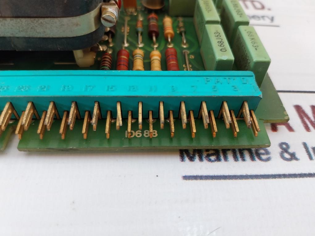 Elco 7022 Printed Circuit Board 139-73A