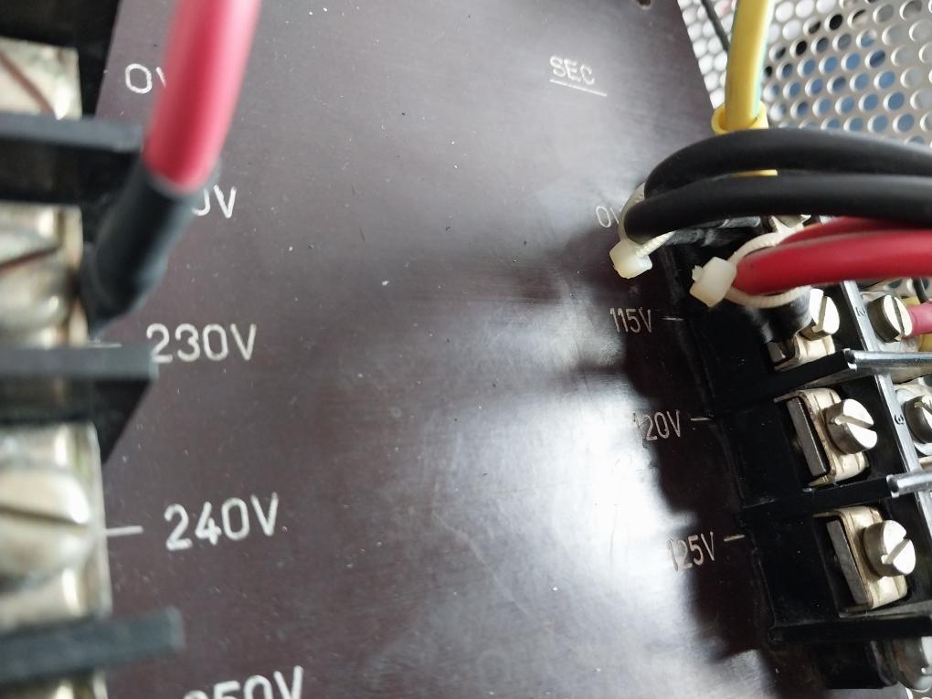 Elec-lab 3.5 Kva Step Down Transformer 230Vac 115V Ac/30A 0-50A 50/5A