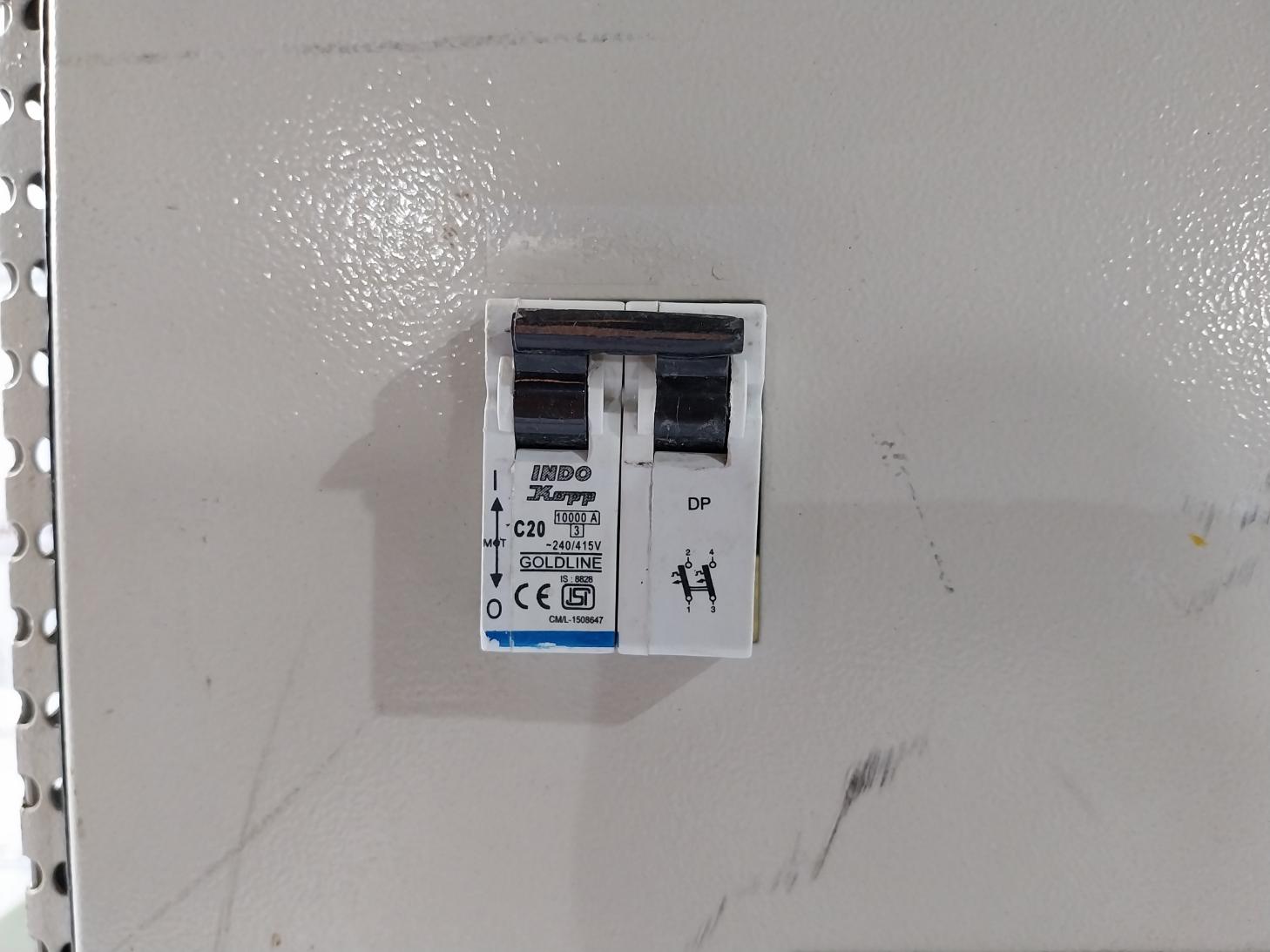 Elec Lab Step Down Transformer 3.5Kva 230Vac 115Vac 30A