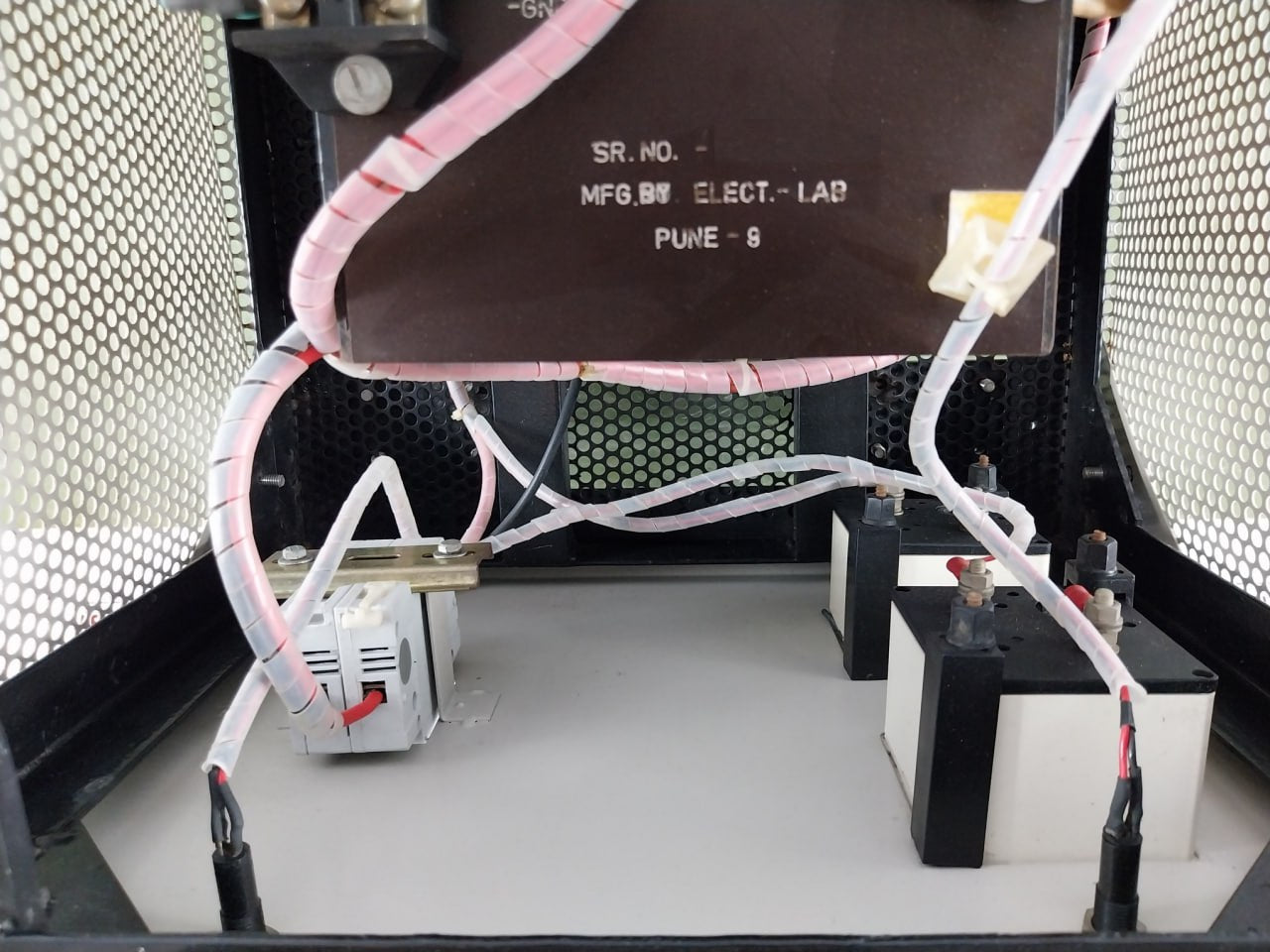 Elec Lab Step Down Transformer 3.5Kva 230Vac 115Vac 30A