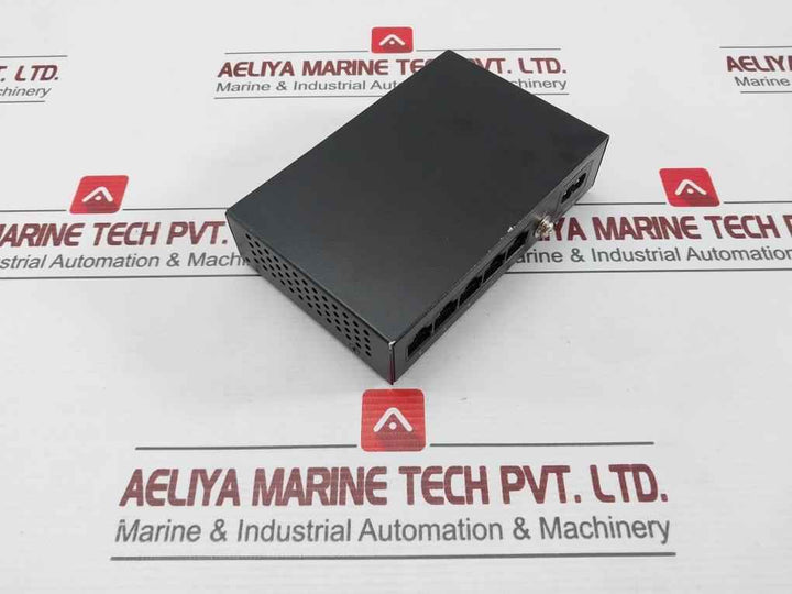 Elecom Ehc-g05Mn2-hjb Switching Hub 3.0W (Maximum) Ac100-240V 50/60Hz