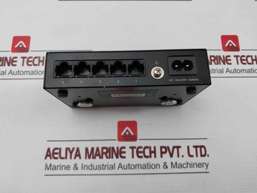 Elecom Ehc-g05Mn2-hjb Switching Hub 3.0W (Maximum) Ac100-240V 50/60Hz
