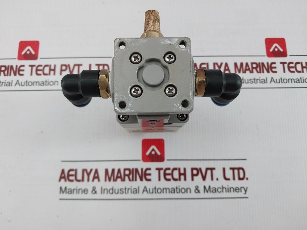 Electro-pneumatic Pressure Regulator Itv2050-01N3S4 Smc Output 0.7-130Psi