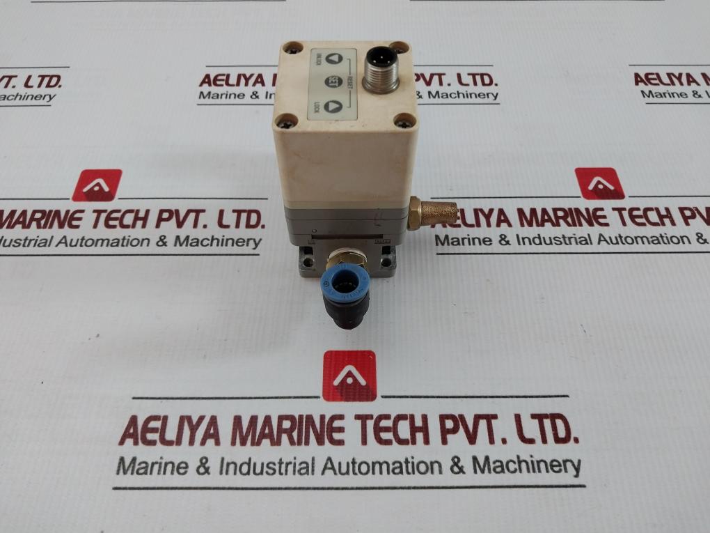 Electro-pneumatic Pressure Regulator Itv2050-01N3S4 Smc Output 0.7-130Psi