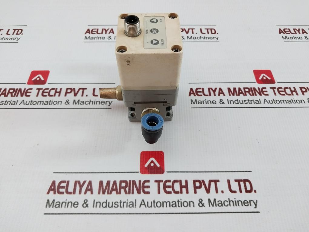 Electro-pneumatic Pressure Regulator Itv2050-01N3S4 Smc Output 0.7-130Psi