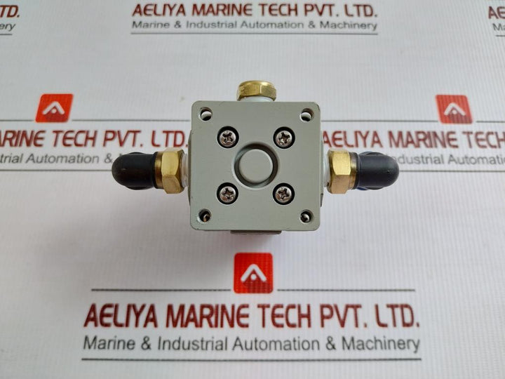 Electro Pneumatic Regulator Dc 24V Output 0.05-9 Kgf/Cm2 Smc Itv2050-012Cl2
