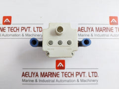 Electro Pneumatic Regulator Dc 24V Output 0.05-9 Kgf/Cm2 Smc Itv2050-012Cl2