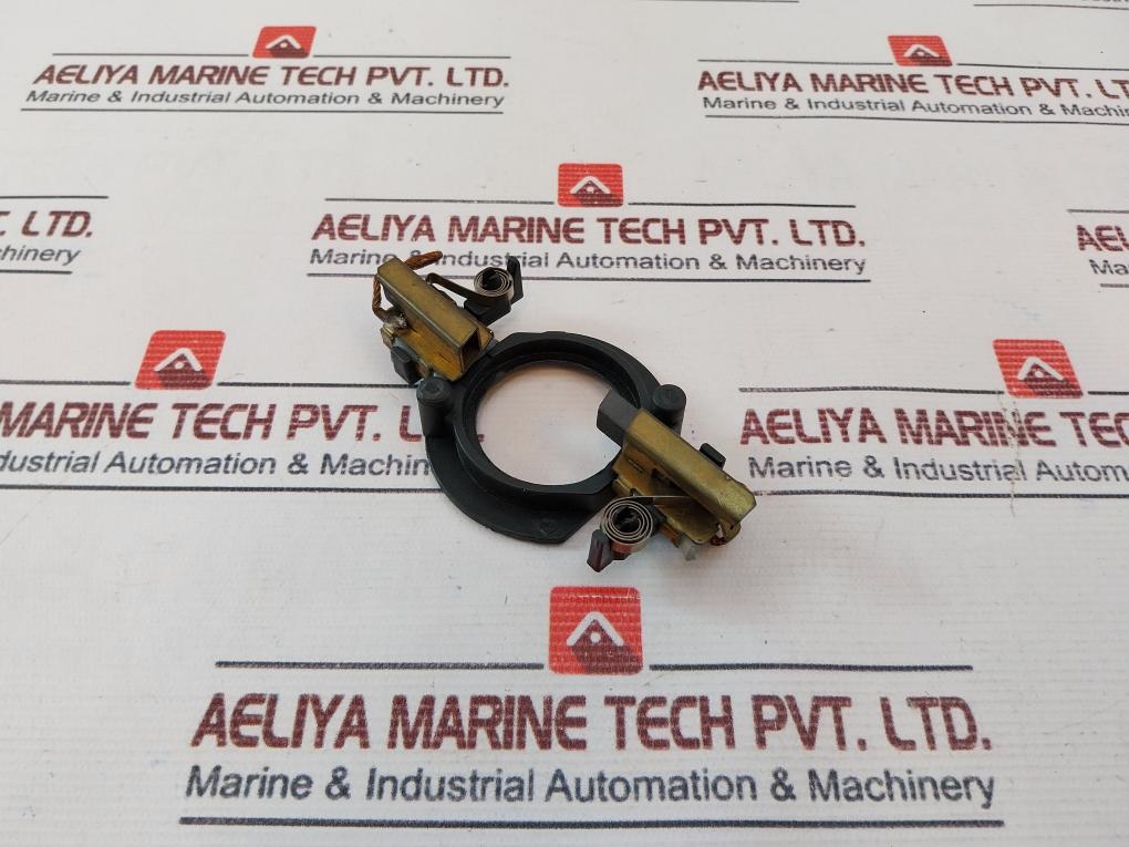 Electrolux 471689154 Carbon Brush Holder Assembly