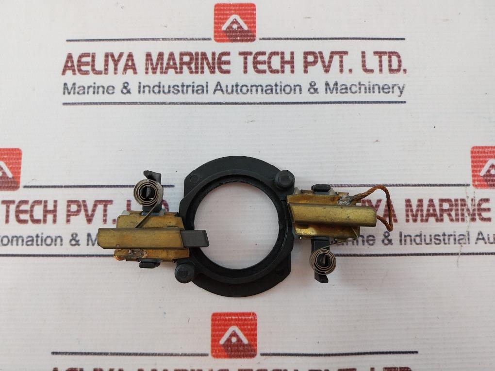 Electrolux 471689154 Carbon Brush Holder Assembly