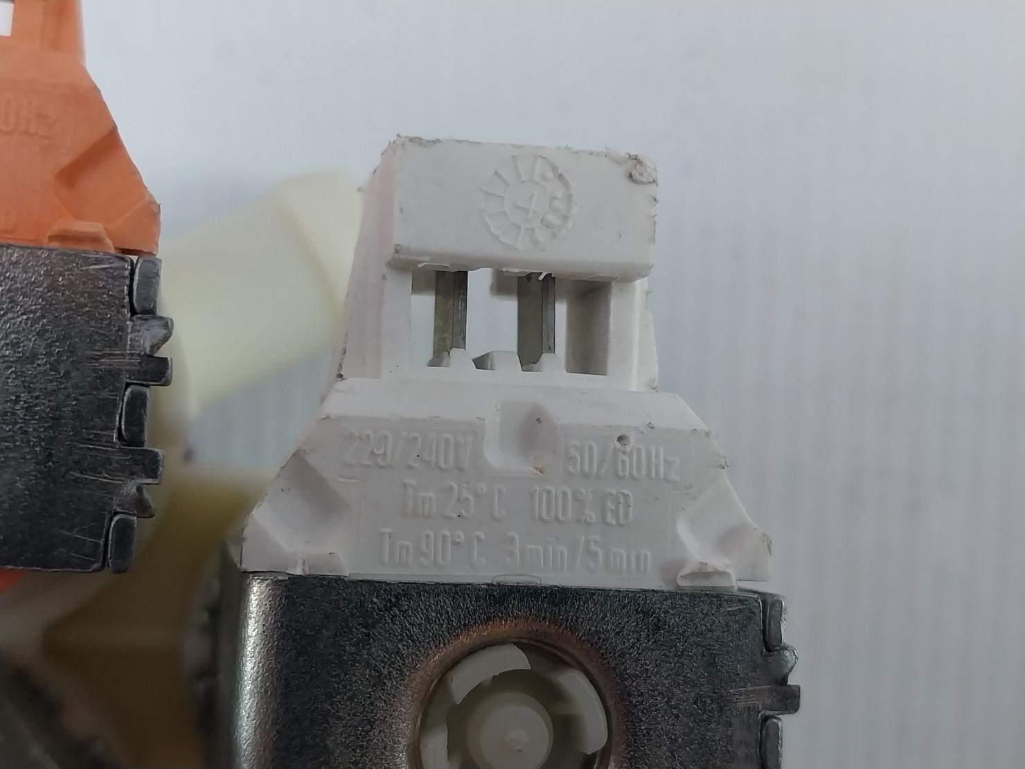 Electrolux 471823652 Complete Valve 220/240V 50/60Hz 3 Min/5 Min