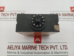 Electromatic Temperature Controller 50/60Hz 250Vdc Ip20 Part No St 125 230