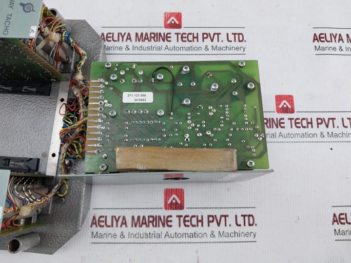 Electronic-Tacho-System-24V-Dc-371-137-007-Soren-T-Lyngso-371-210707-15