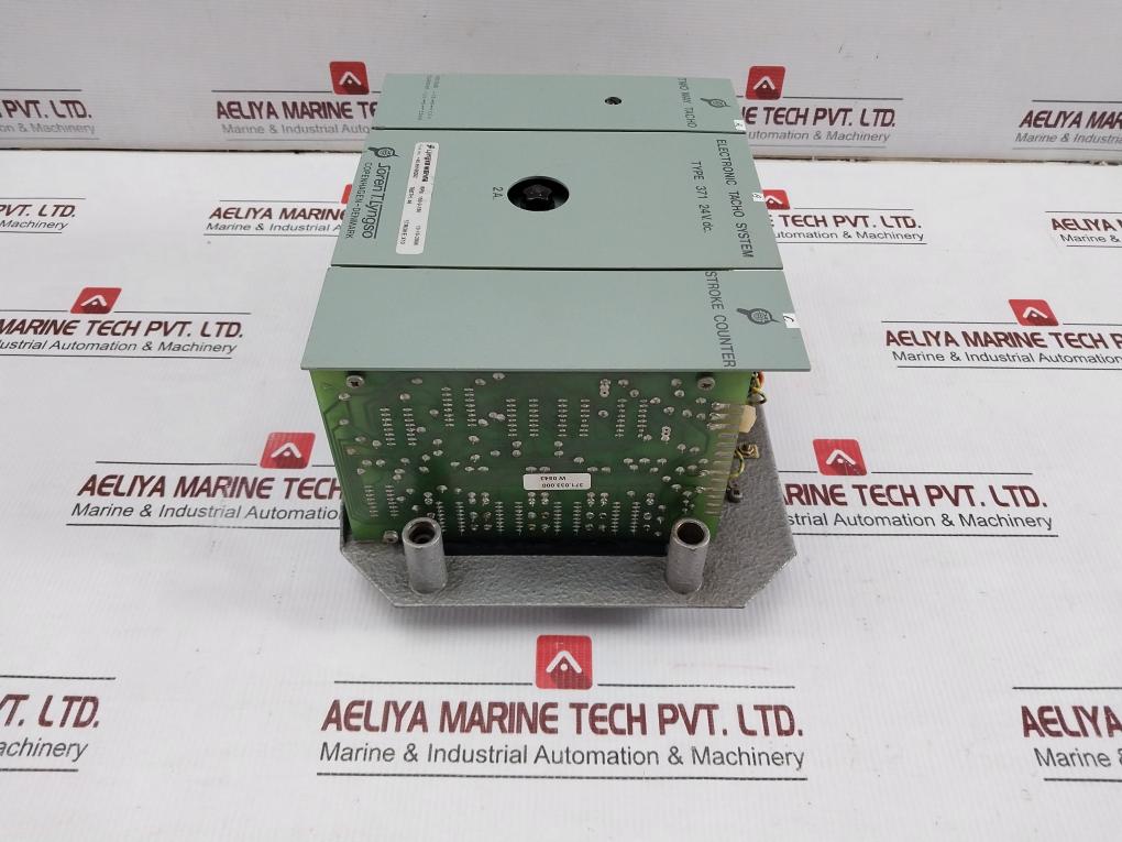 Electronic-Tacho-System-24V-Dc-371-137-007-Soren-T-Lyngso-371-210707-4