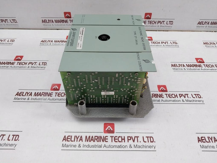Electronic-Tacho-System-24V-Dc-371-137-007-Soren-T-Lyngso-371-210707-4
