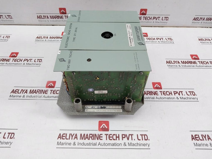 Electronic-Tacho-System-24V-Dc-371-137-007-Soren-T-Lyngso-371-210707-5