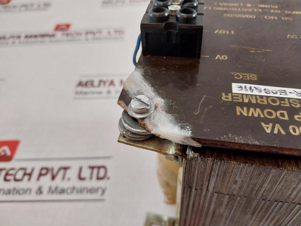 Electronic Lab Stfr-e08Q116 Step Down Transformer 300 Va