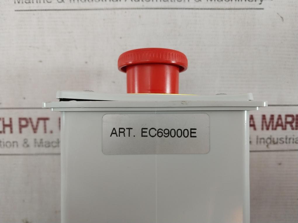 Lot of 3X ELETTROCANALI EC69000E Emergency Stop Pushbutton Switch 690V 50-60HZ