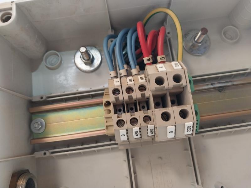 Elettromeccanica 043027 Industrial Transformer 7000Va 108738 Ip56 Gw 44 208