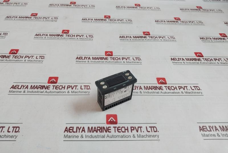 Eliwell Ewtsplus 990 Programmable Electronic Timer Et020I0Xtg300 12Vac/Dc 1.5W