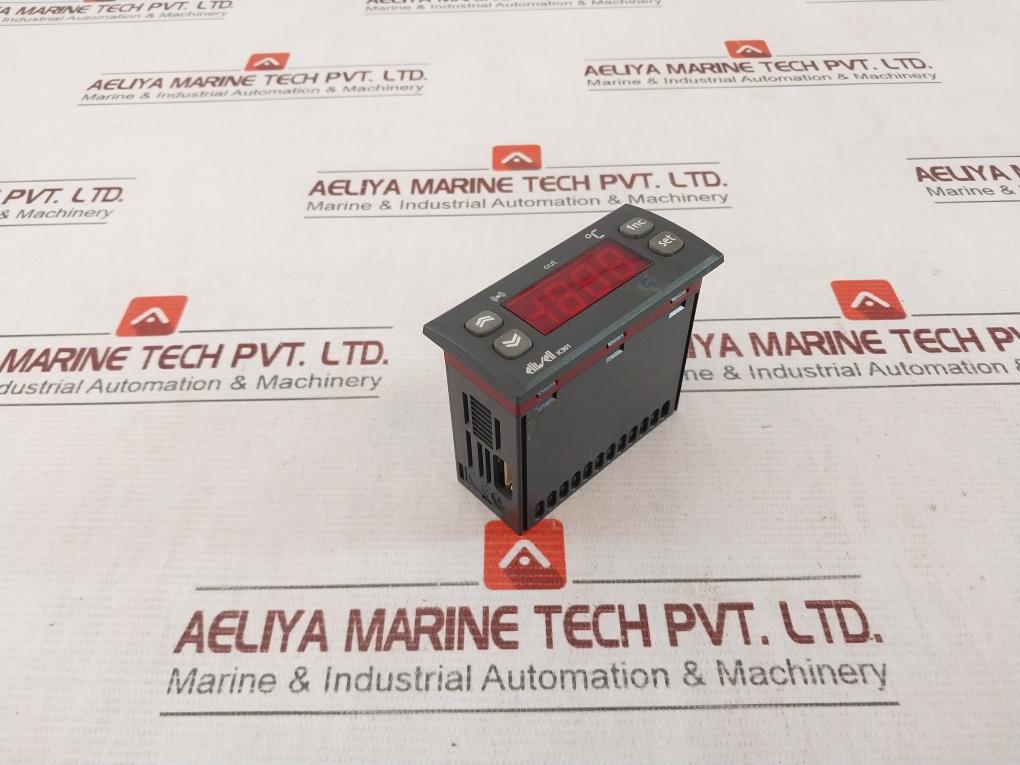 Eliwell Ic11C00Tca300 Temperature Controller E132880 1.5Va Max 250V