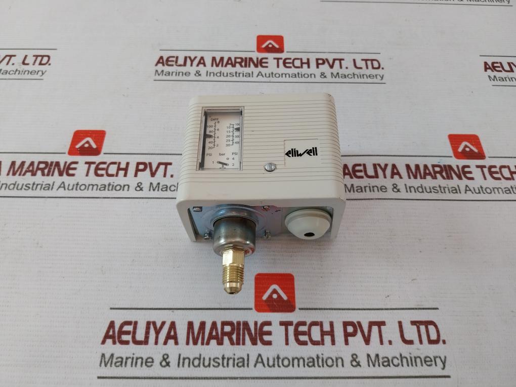 Eliwell O16H6750 Pressure Switch That Measures And Humidity 2-8 Bar