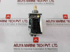 Eliwell O16H6750 Pressure Switch That Measures And Humidity 2-8 Bar