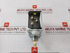 Eliwell O16H6750 Pressure Switch That Measures And Humidity 2-8 Bar