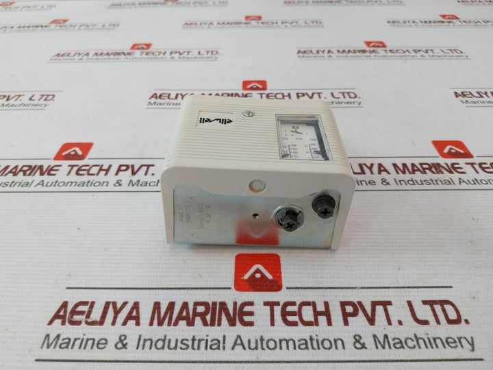 Eliwell O16H6750 Pressure Switch That Measures And Humidity 2-8 Bar