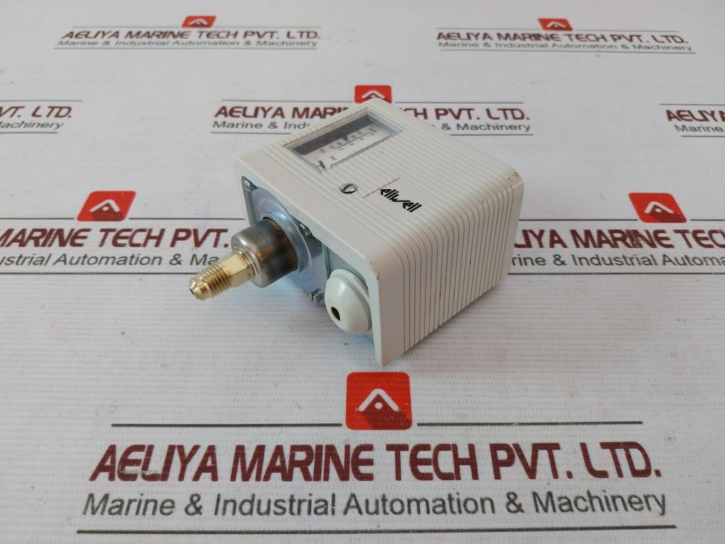 Eliwell O16H6750 Pressure Switch That Measures And Humidity 2-8 Bar