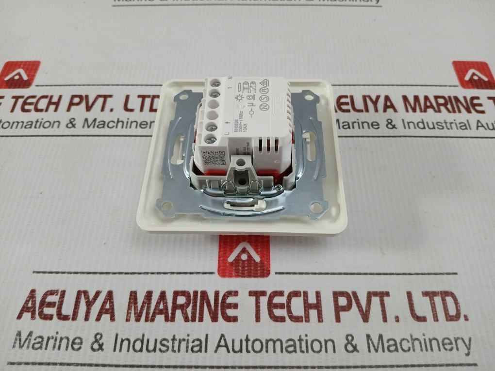 Elko-Smart-Pir-Med-Dimmer-Plus-Hvit-Nh3526-230v-50hz-8