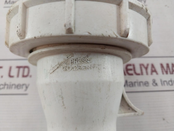 Elmark 0241 Industrial Plug 32A-6H/380-415V