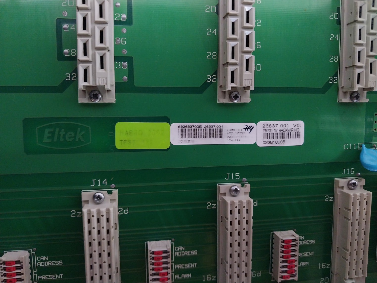 Eltek Smps 700Si Power Supply 241113.020 24V/27A 230Vac/24Vdc/28A 55-65Hz