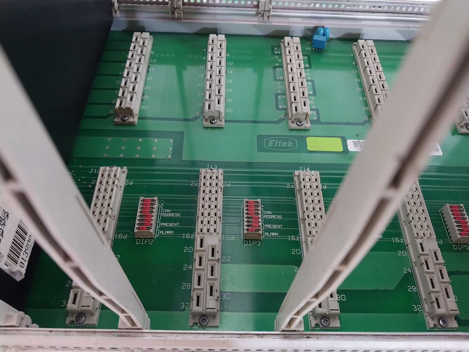 Eltek Smps 700Si Power Supply 241113.020 24V/27A 230Vac/24Vdc/28A 55-65Hz