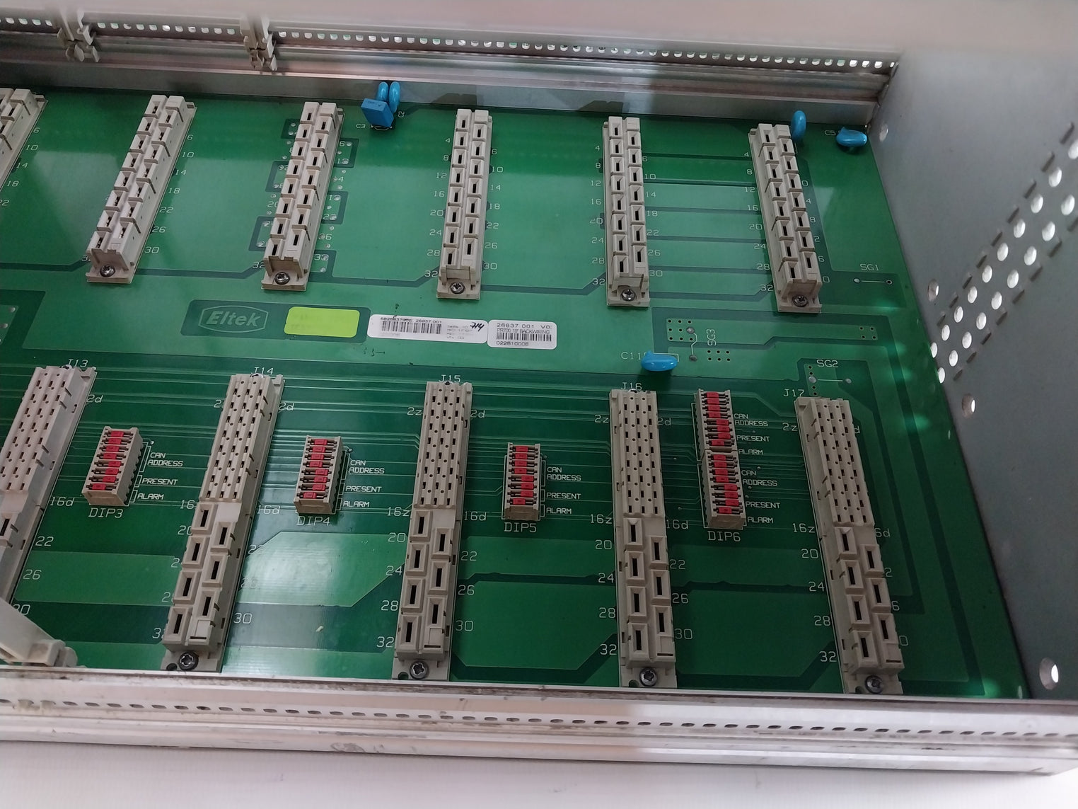 Eltek Smps 700Si Power Supply 241113.020 24V/27A 230Vac/24Vdc/28A 55-65Hz