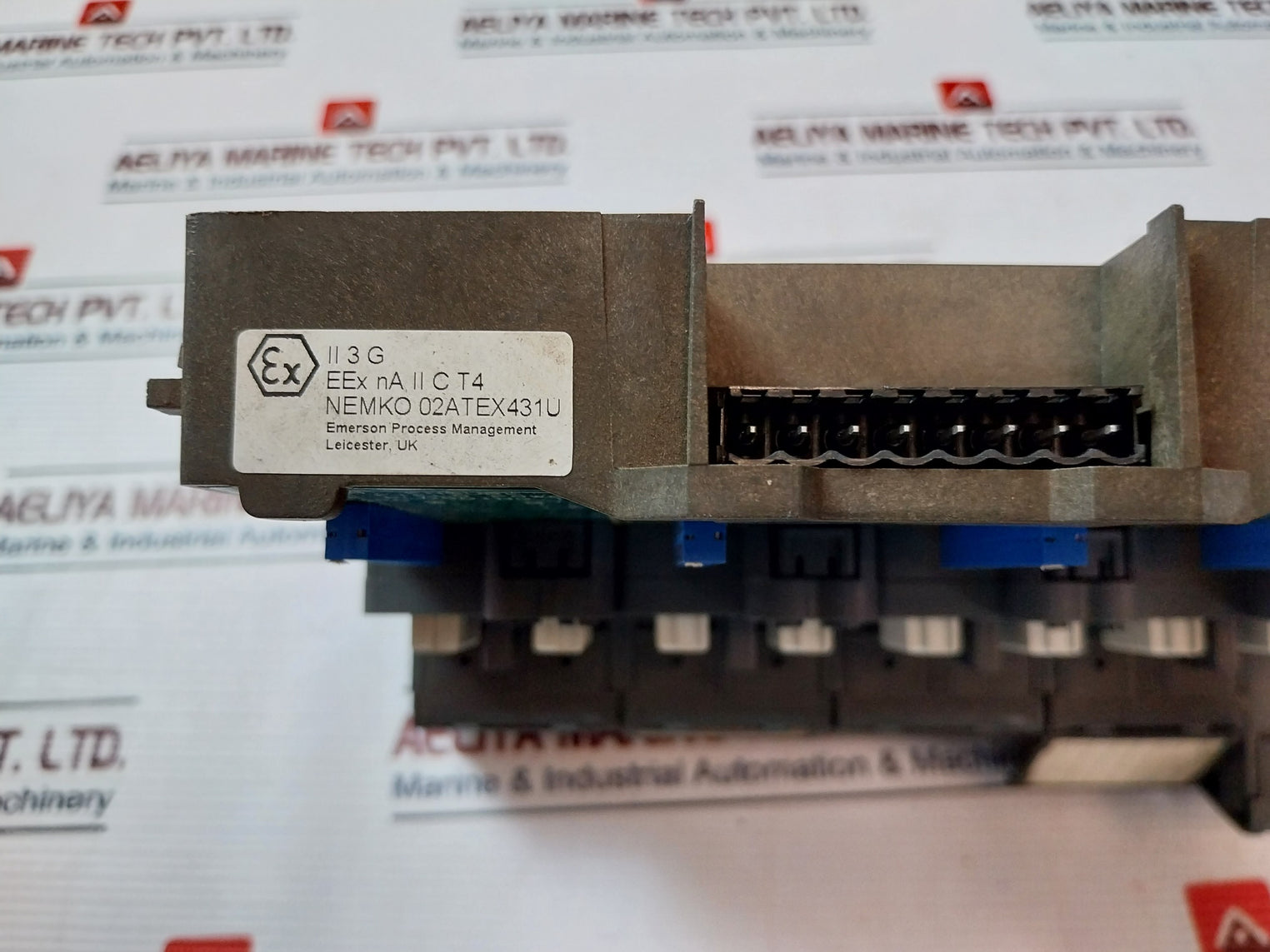 Emerson 12P0818X072 8-wide Car W/Shield 12.6Vdc 8A