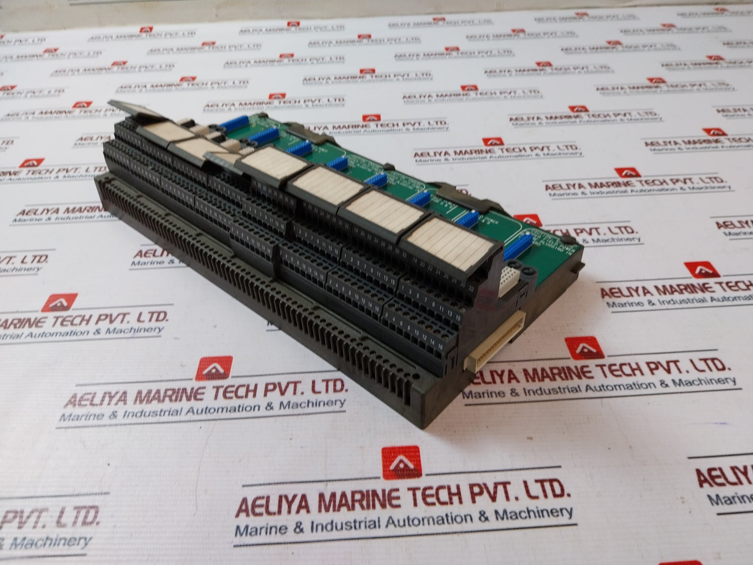 Emerson 12P0818X072 8-wide Car W/Shield 12.6Vdc 8A