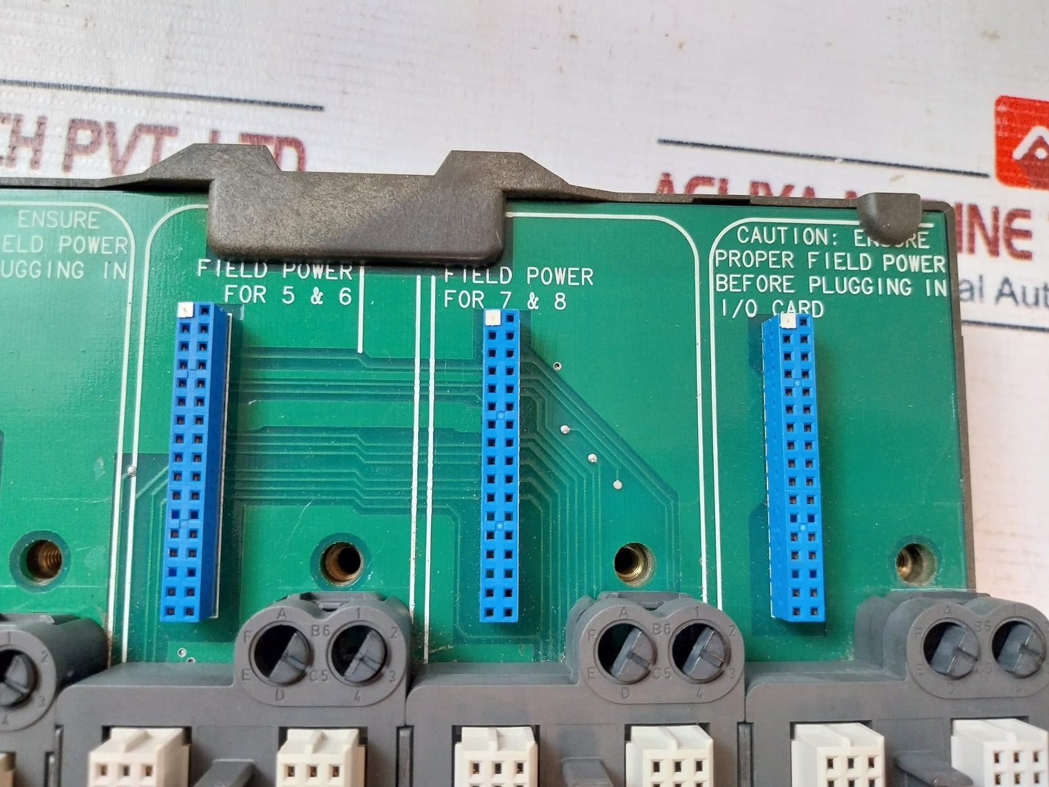 Emerson 12P0818X072 8-wide Car W/Shield 12.6Vdc 8A