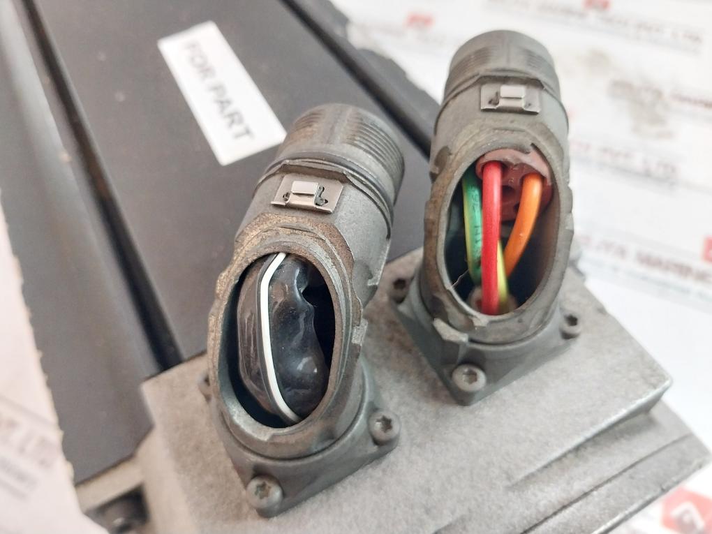 Emerson 142u2e300bacaa165240 Servo Motor 923024