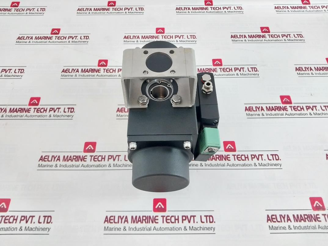 Emerson F89E-009 Sr10 Pneumatic Rack And Pinion Actuator 8.3 Bar (120 Psi) 230V