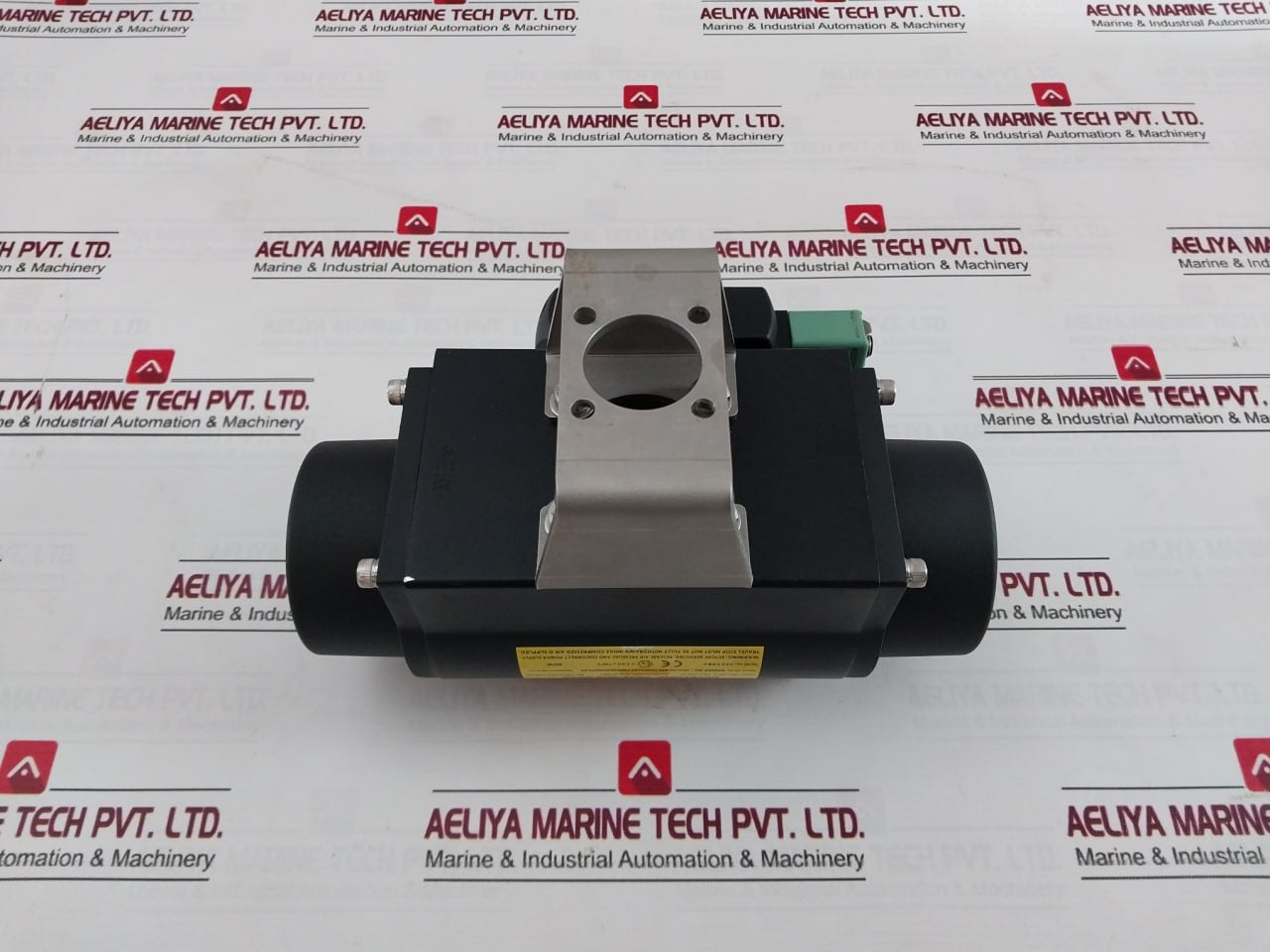 Emerson F89E-009 Sr10 Pneumatic Rack And Pinion Actuator 8.3 Bar (120 Psi) 230V