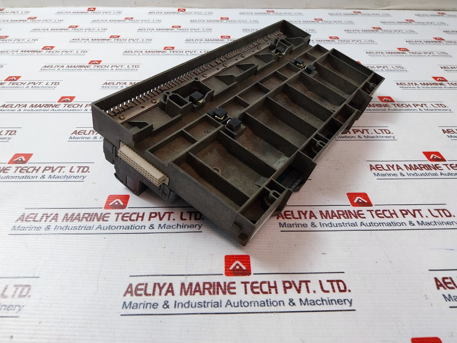 Emerson Kj4001X1-be1 8-wide Car W/Shield 250V 6.5A