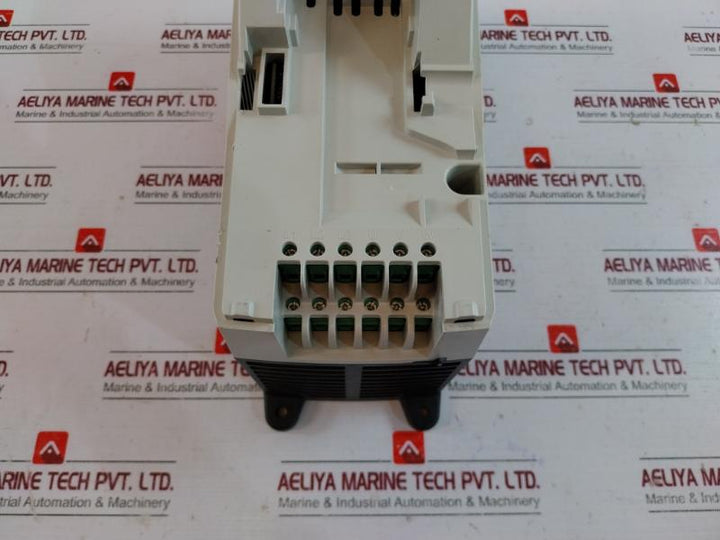 Emerson Skd3400750 Control Techniques Inverter 2112804104 75Kw