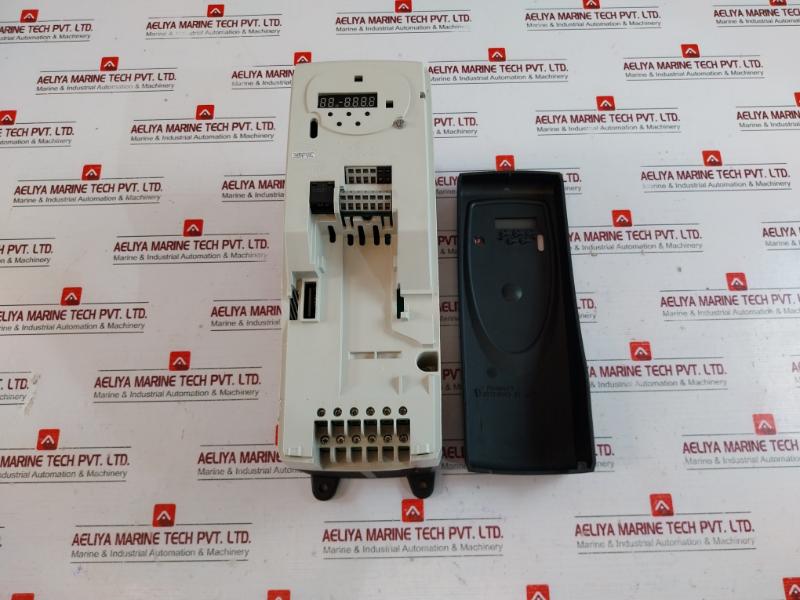 Emerson Skd3400750 Control Techniques Inverter 2112804104 75Kw