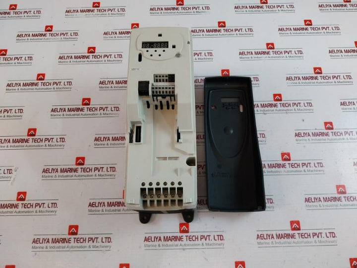 Emerson Skd3400750 Control Techniques Inverter 2112804104 75Kw