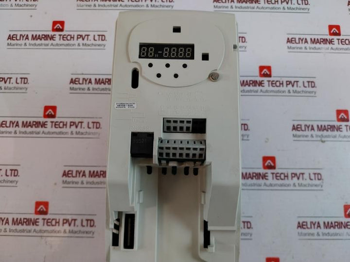 Emerson Skd3400750 Control Techniques Inverter 2112804104 75Kw