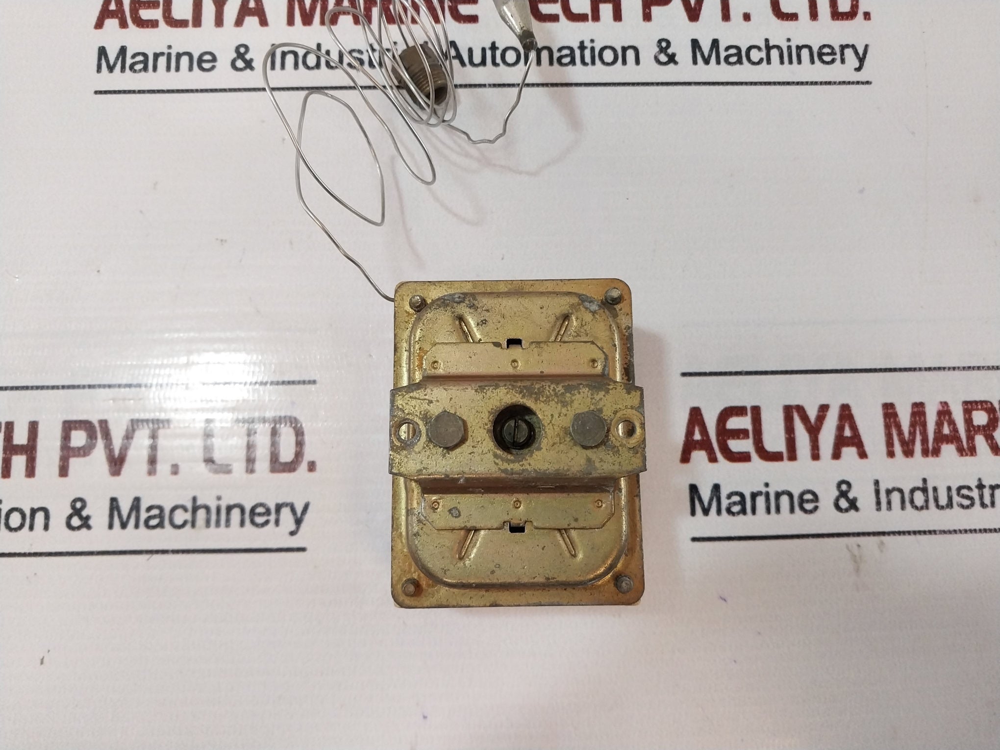 Emerson 724 Fu Temperature Switch 30-90°C