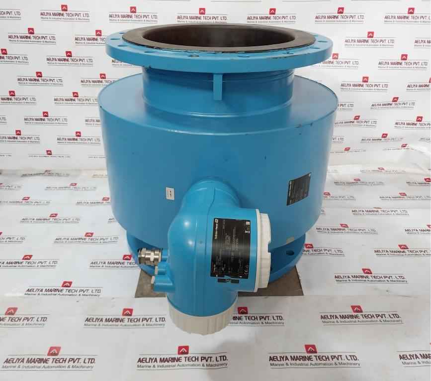 Endress+Hauser 5W3B3F-1Hl8/101 Electromagnetic Flow Tube Meter 10 Bar