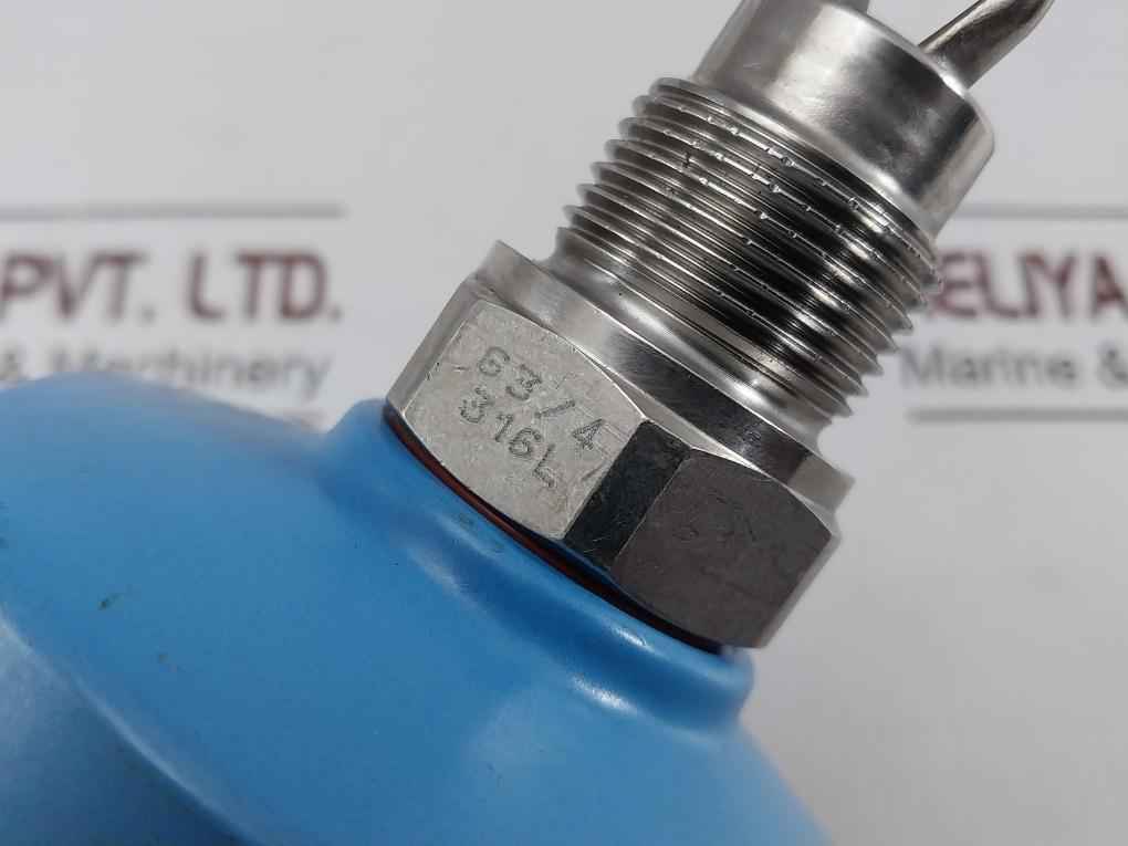 Endress+hauser Ftl50-6v46/0 Level Switch Liquiphant M 64 Bar 11-36v Dc